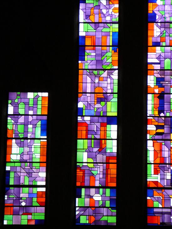 Photos de Vitraux église Sainte Louise de Marillac Drancy